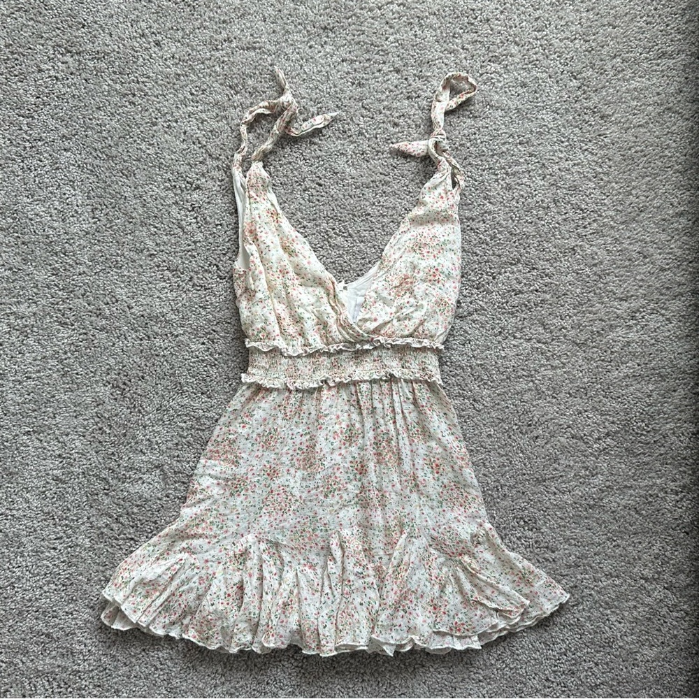 Floral Cream Sleeveless Dress